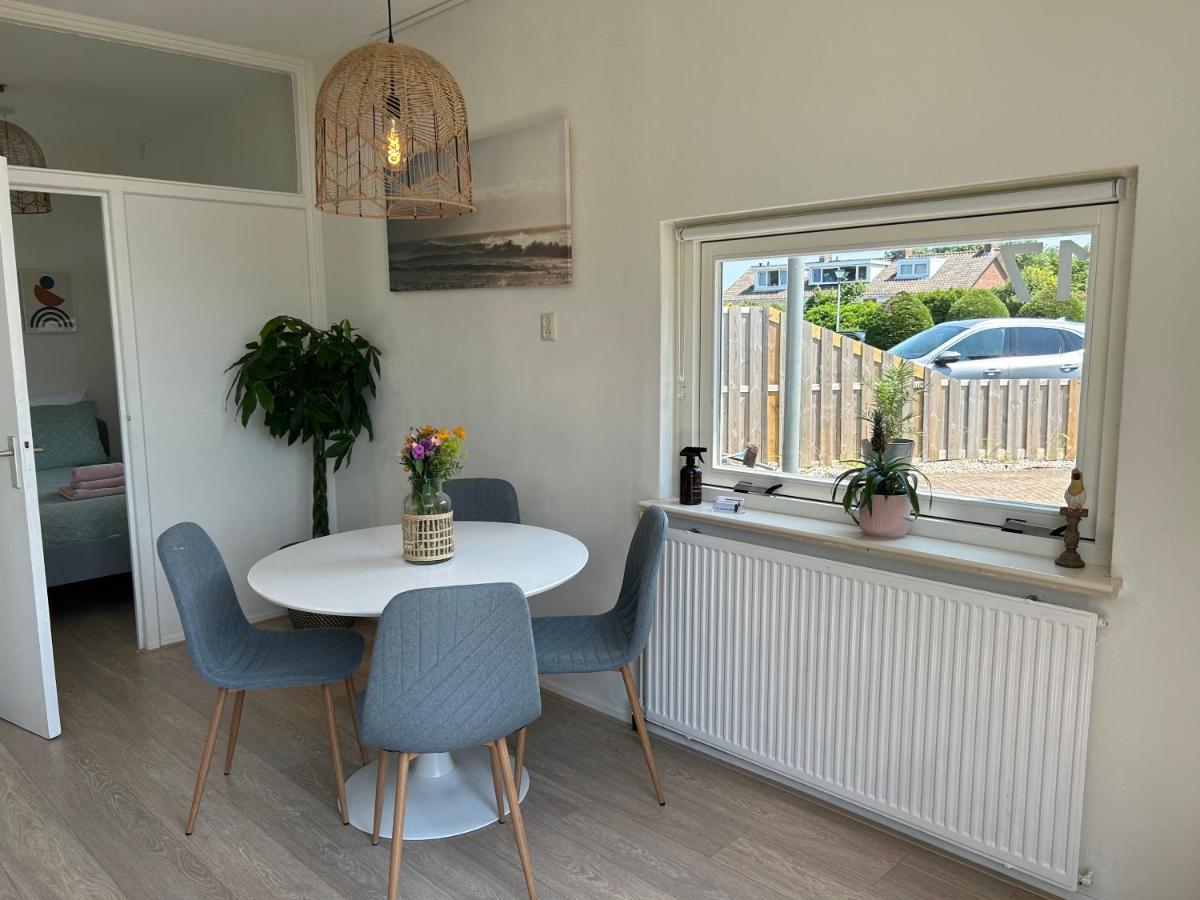Amsterdam Beach Apartment 17, Incl Parking + Garden Zandvoort Bagian luar foto